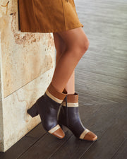 NDB 5543 BROWN